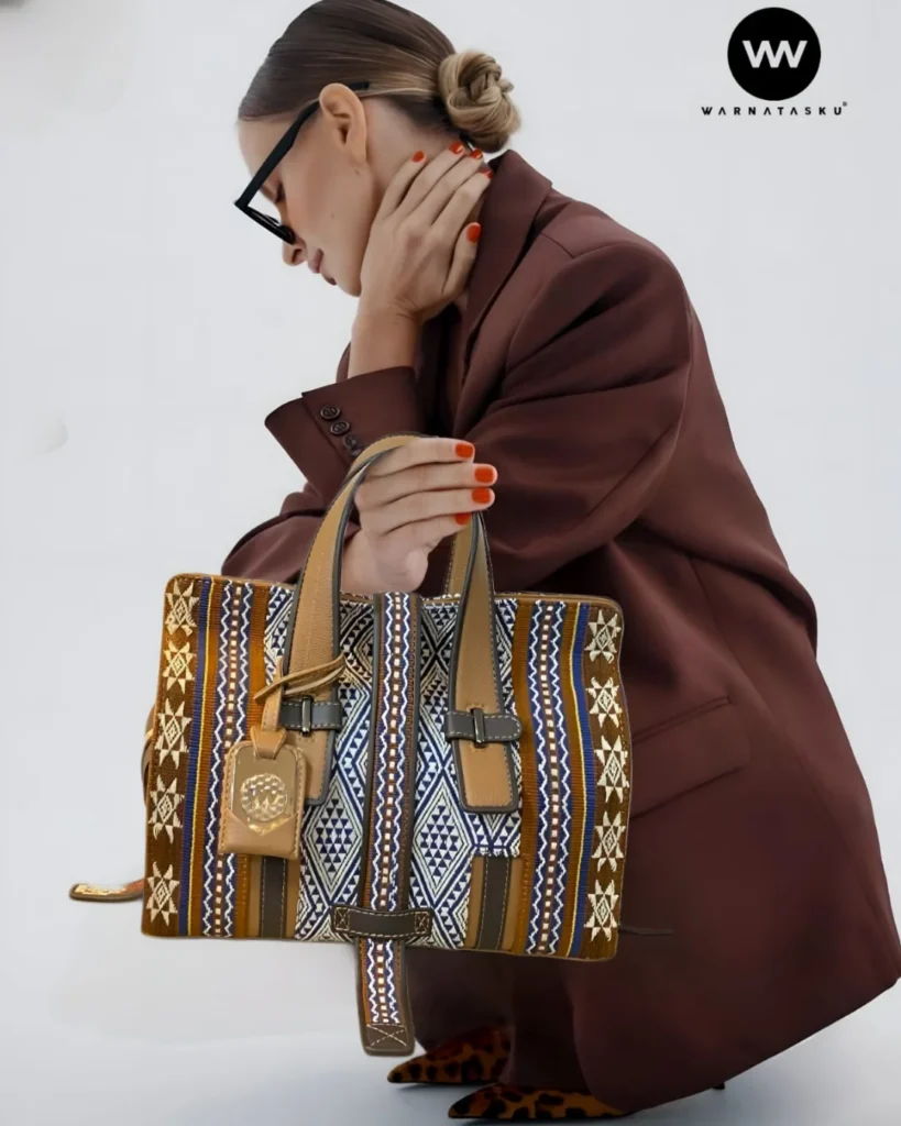 ARYASARA — NEW NORMAL — MEDIUM (7)