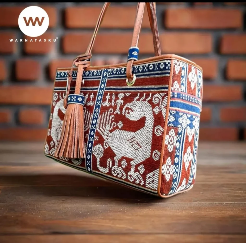 TOTE CLASSIC — MEDIUM - 7